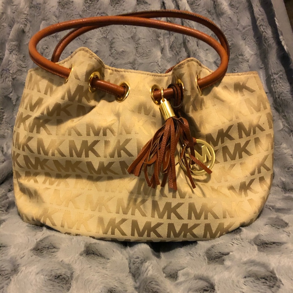 Michael Kors purse